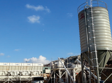 Dry Type Batching Plant